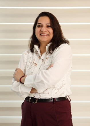 Ms. Pooja tickoo